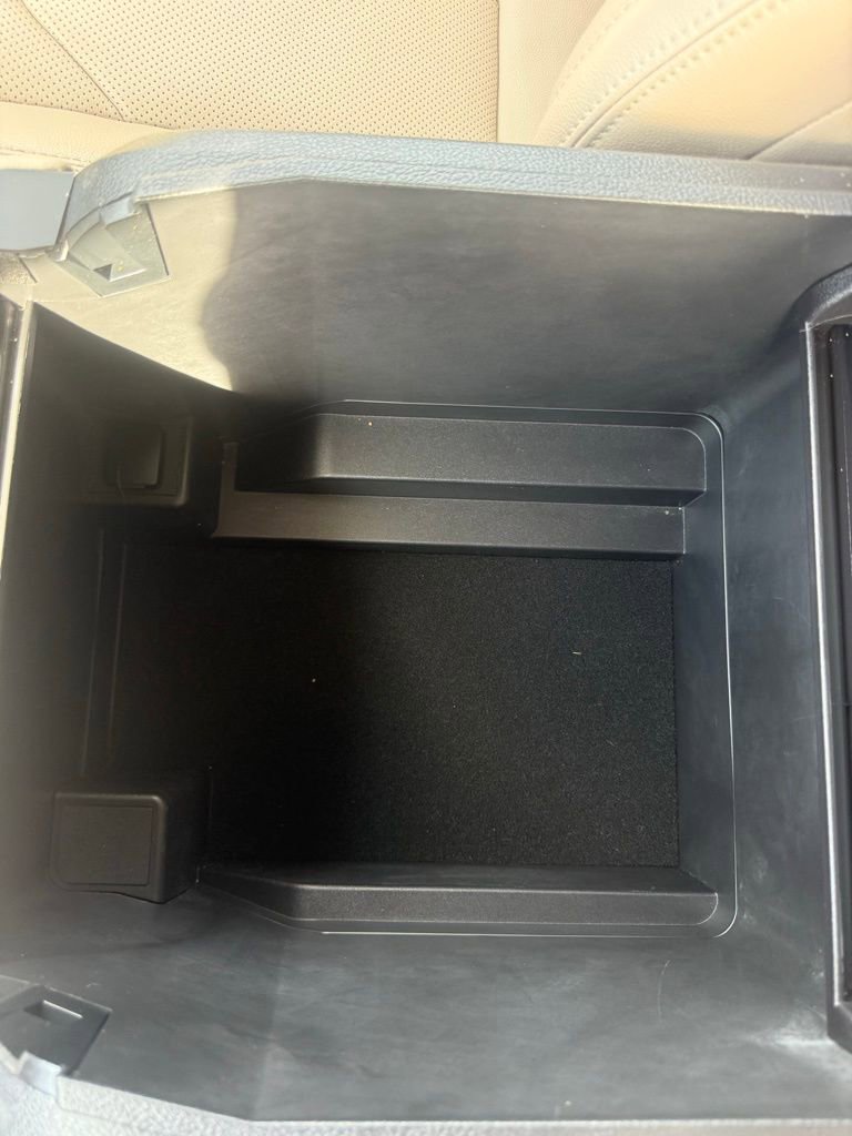 Used 2024 Ford Expedition Max Limited w/ Excursion Package AWD/4WD image 28