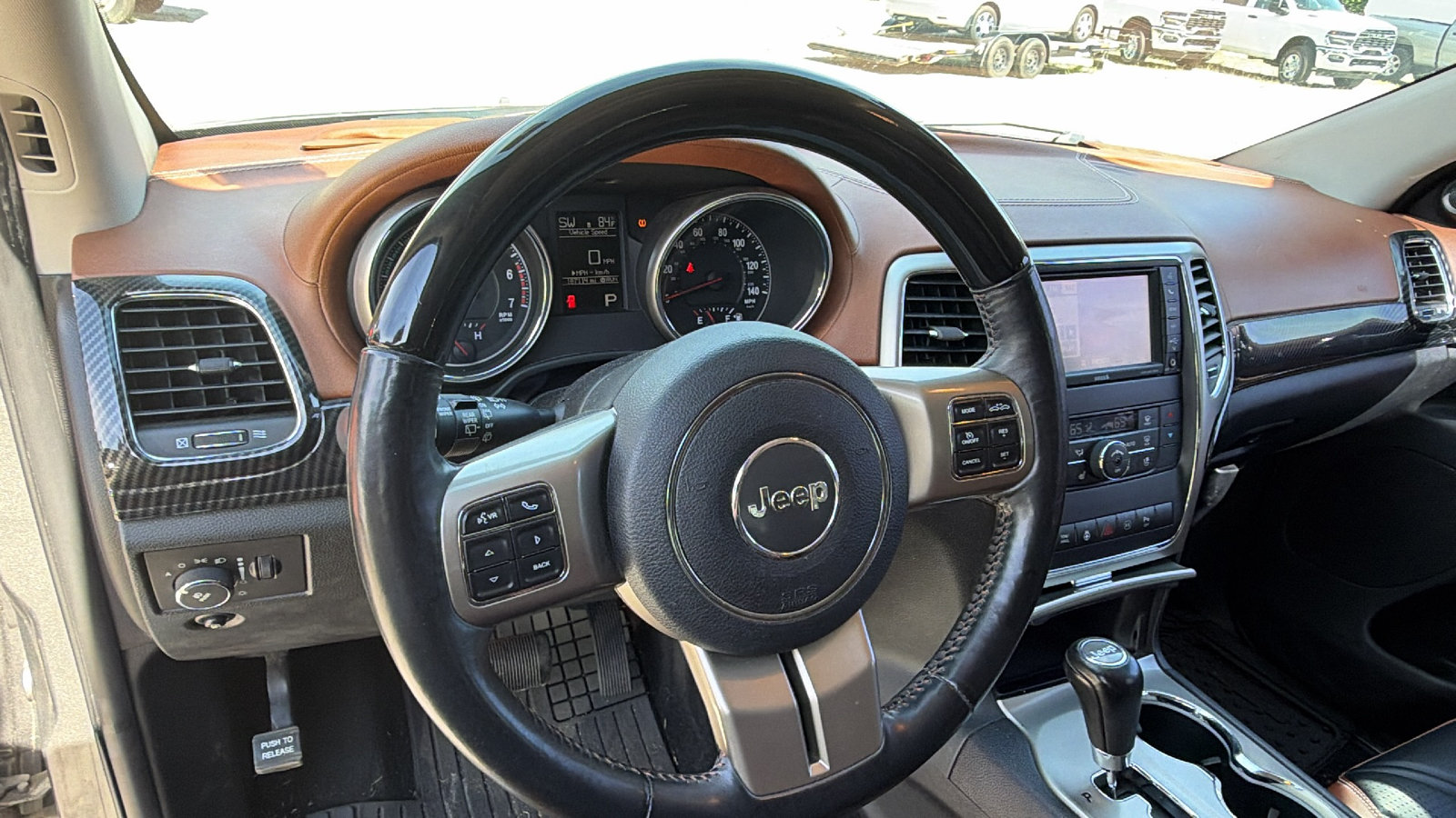 Used 2012 Jeep Grand Cherokee Overland Summit RWD image 26
