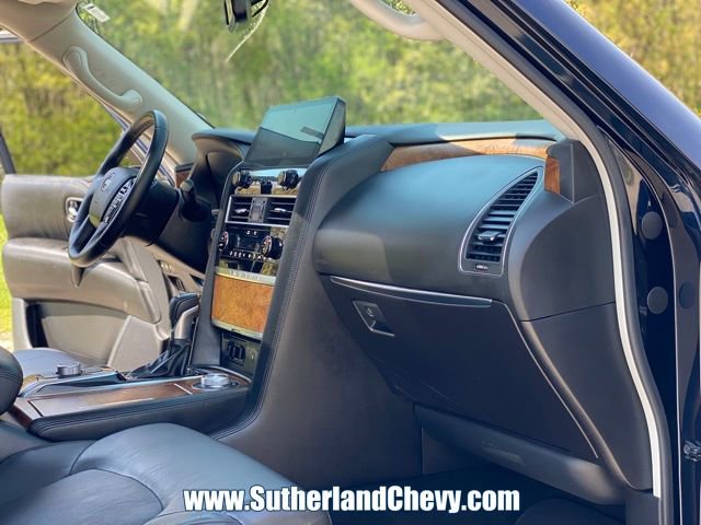 Used 2023 Nissan Armada SL w/ Captain's Chairs Package image 16
