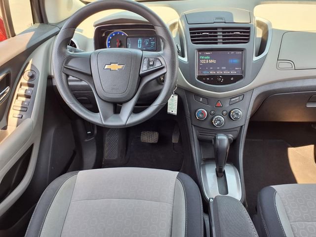 Used 2016 Chevrolet Trax LS w/ LPO, Cargo Package FWD image 5