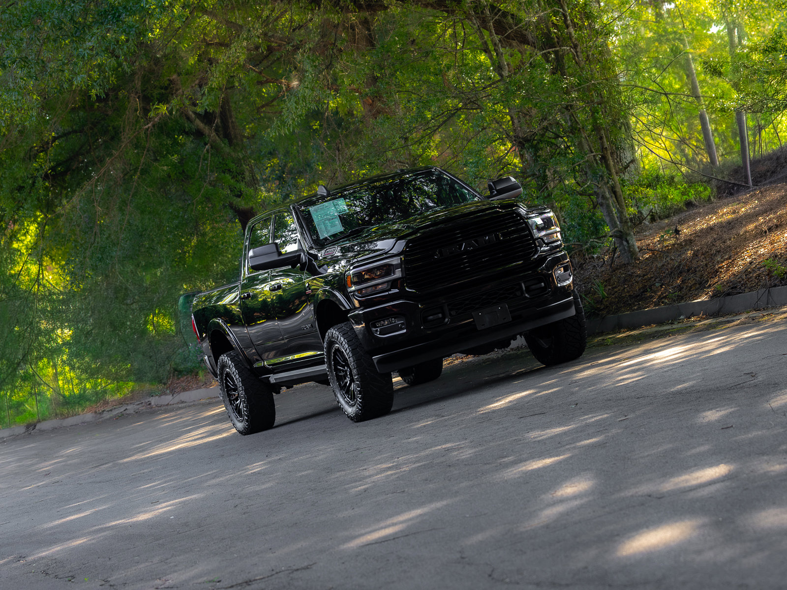 Used 2022 RAM 2500 Laramie AWD/4WD image 45