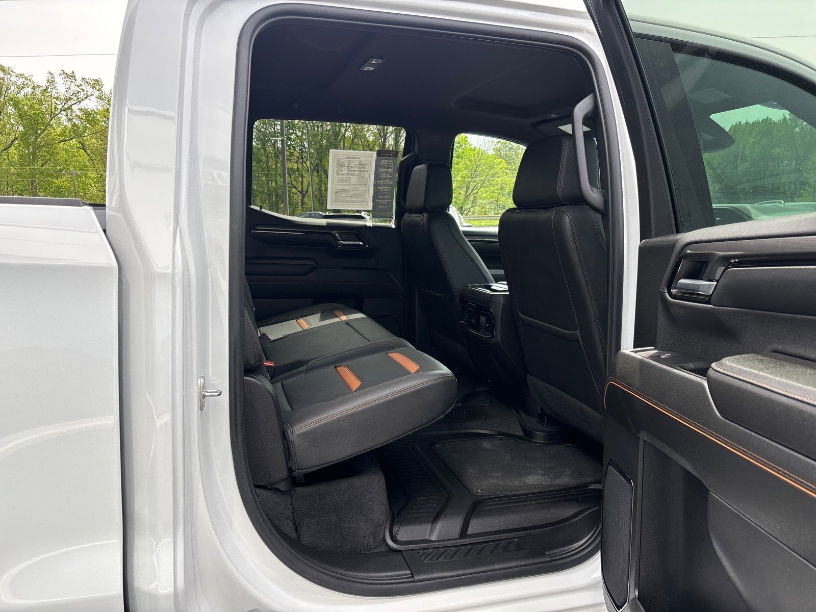 Certified 2024 GMC Sierra 1500 AT4 w/ AT4 Premium Package image 42