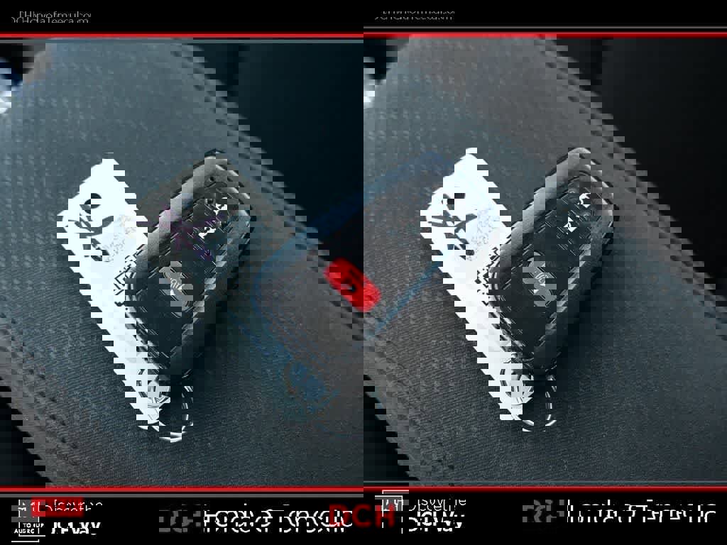 Used 2022 Toyota Prius L Eco image 15