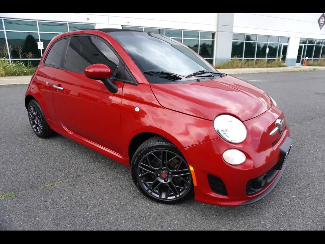 Used 2019 FIAT 500 Abarth image 1