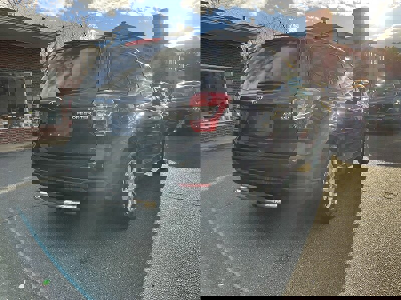 Used 2015 Subaru Forester 2.5i Premium w/ All-Weather Package image 5