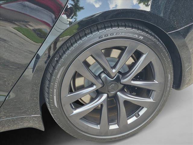 Used 2023 Tesla Model S Standard Range AWD/4WD image 23