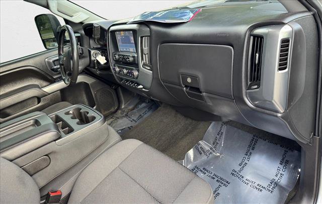 Used 2015 Chevrolet Silverado 2500 LT w/ LT Convenience Package image 20
