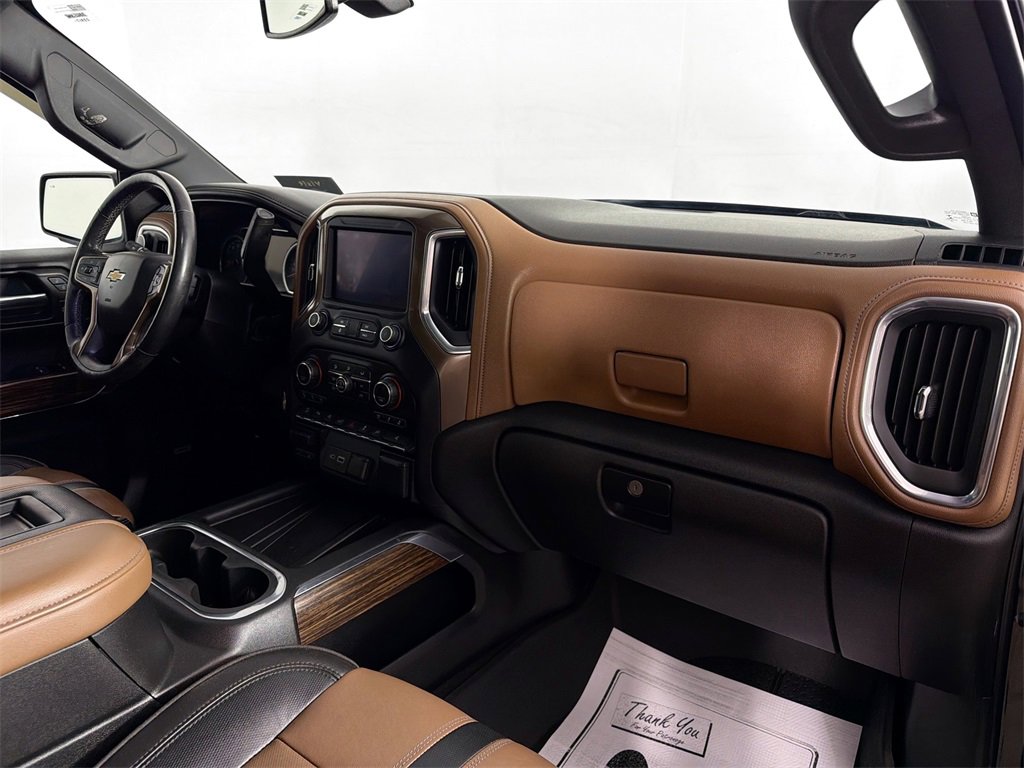 Used 2019 Chevrolet Silverado 1500 High Country image 33