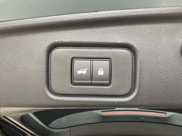 New 2026 Nissan Pathfinder SL AWD/4WD image 33