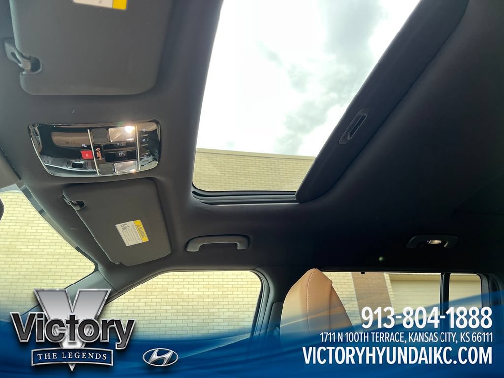 Used 2024 Hyundai Santa Fe Limited AWD/4WD image 21