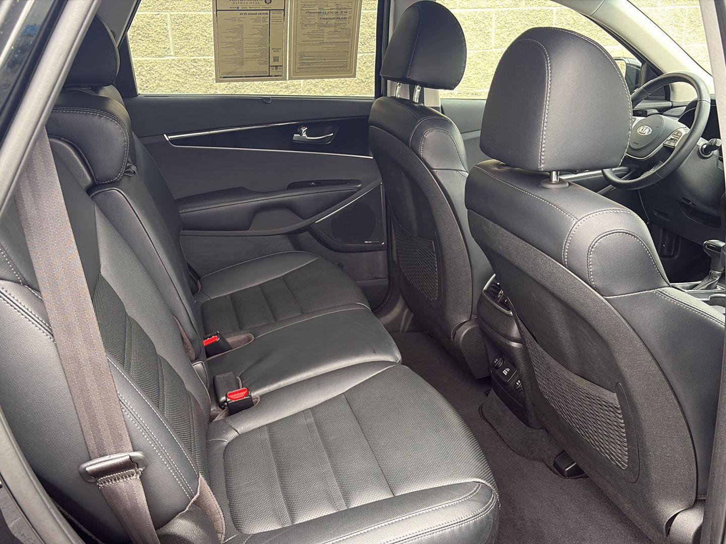 Used 2019 Kia Sorento SX w/ SX Touring Package AWD/4WD image 25
