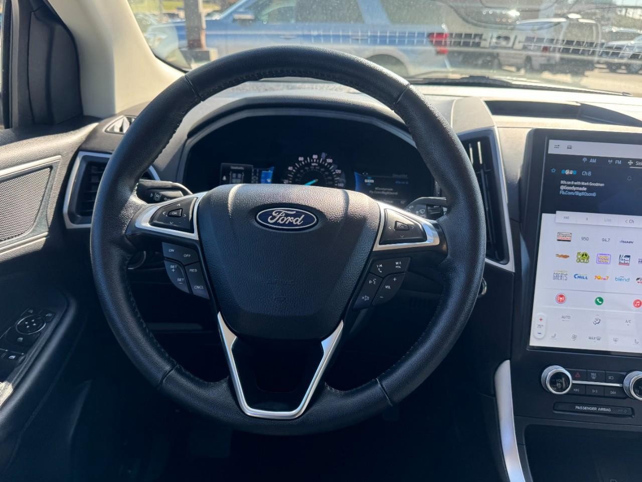 Certified 2024 Ford Edge SEL image 12