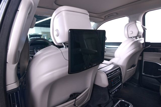 Used 2023 Jeep Wagoneer Series III w/ Premium Group I image 20