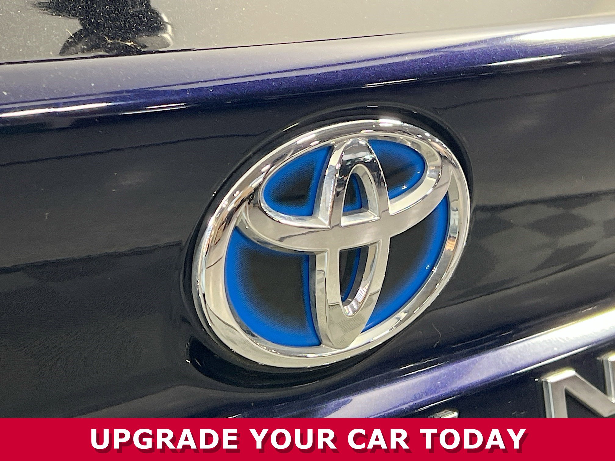 Used 2023 Toyota Sienna Limited image 37