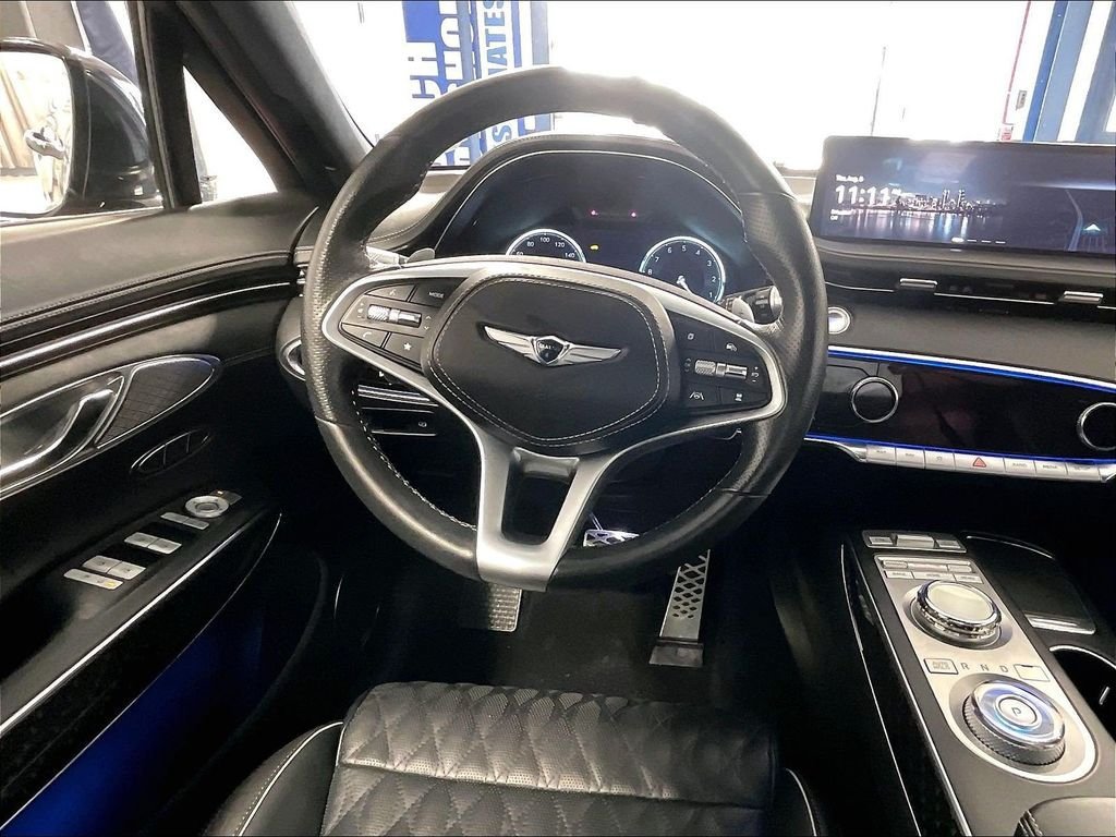 Used 2023 Genesis GV70 3.5T Sport w/ Sport Prestige Package AWD/4WD image 17