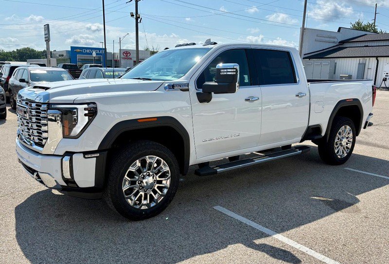 New 2026 GMC Sierra 2500 Denali w/ Denali Reserve Package AWD/4WD image 8