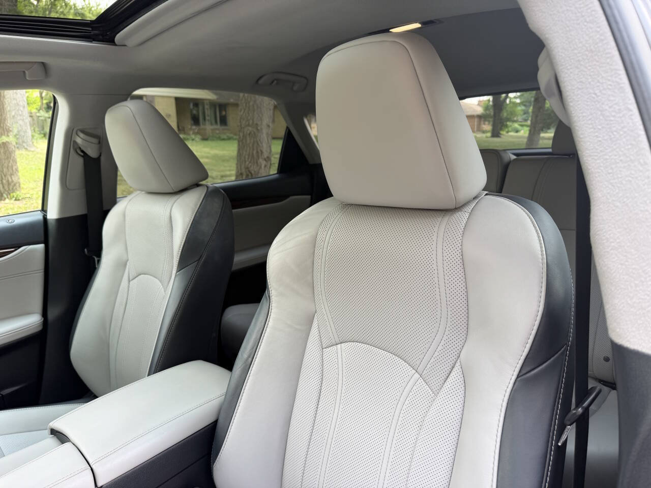 Used 2019 Lexus RX 350 AWD w/ Navigation Package image 10