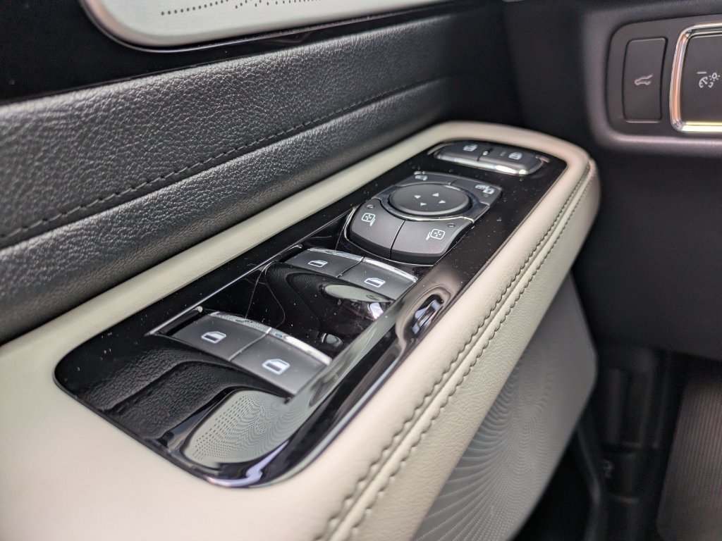 New 2026 Lincoln Aviator Reserve w/ Luxury Package RWD image 28