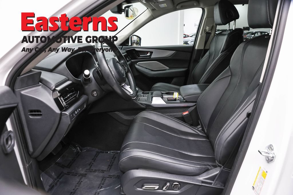 Used 2023 Acura MDX SH-AWD w/ Technology Package image 14