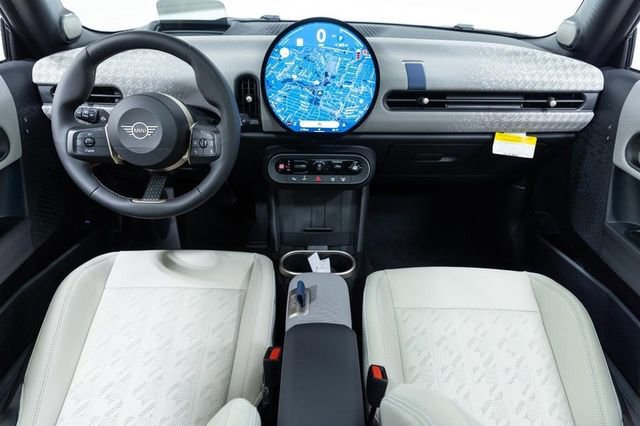 Certified 2025 MINI Cooper S image 21