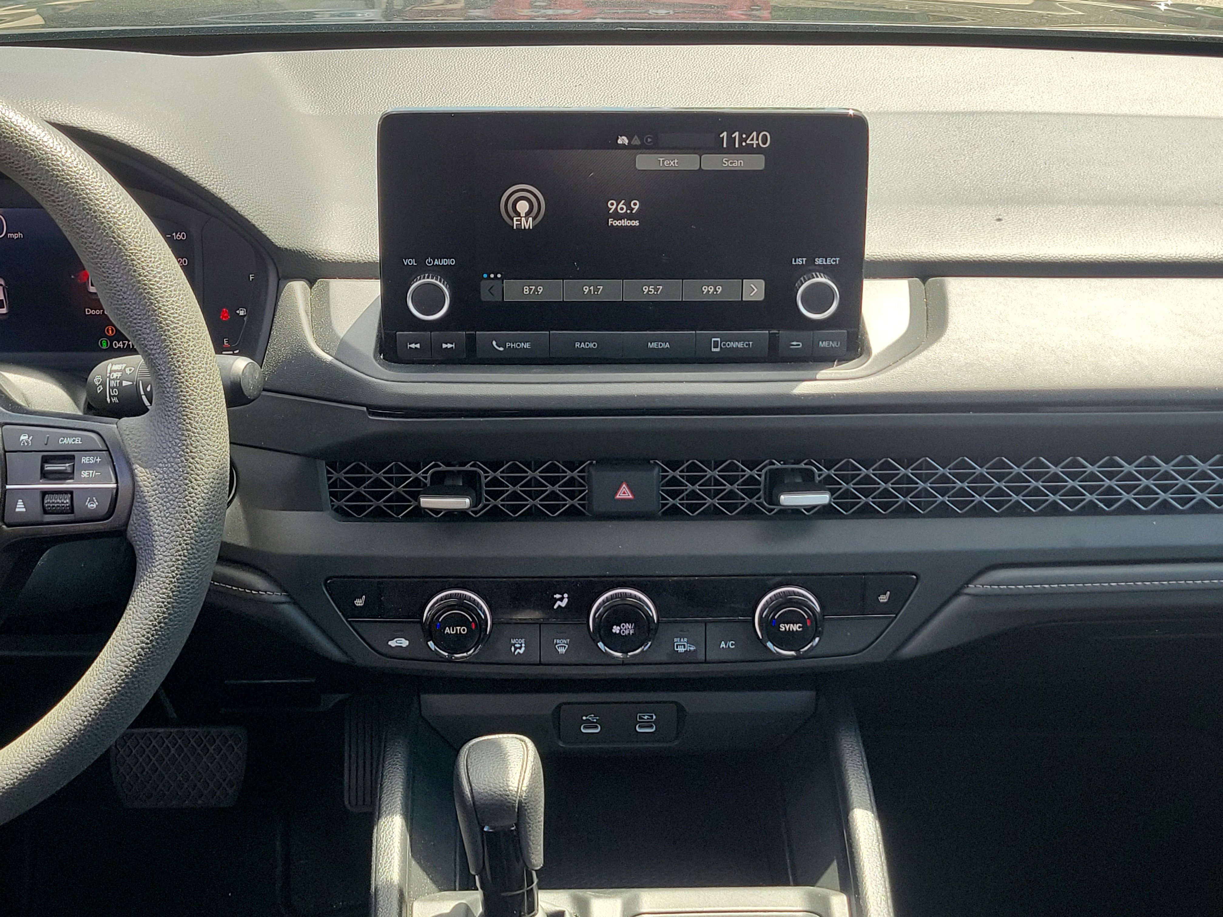 Used 2024 Honda Accord EX image 19