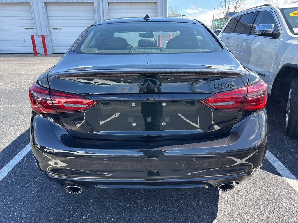 Used 2023 INFINITI Q50 Red Sport 400 w/ Black Opal Edition image 6