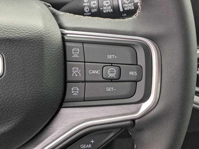 New 2026 Jeep Grand Wagoneer L Limited AWD/4WD image 22