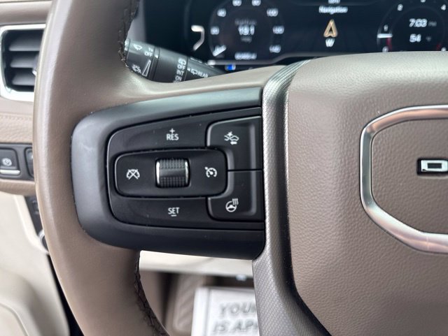 Used 2024 GMC Yukon Denali AWD/4WD image 12