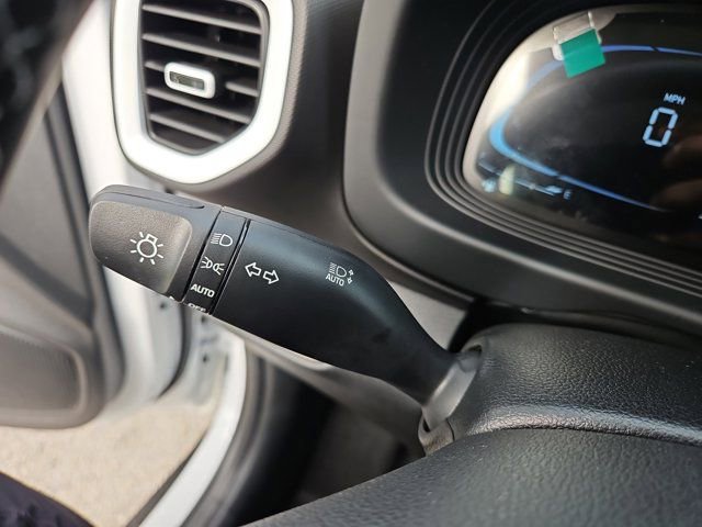 New 2025 Hyundai Venue Limited image 21
