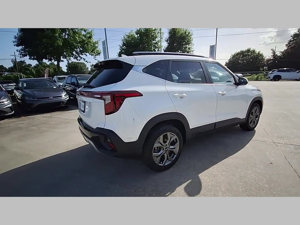 Used 2024 Kia Seltos S FWD image 40