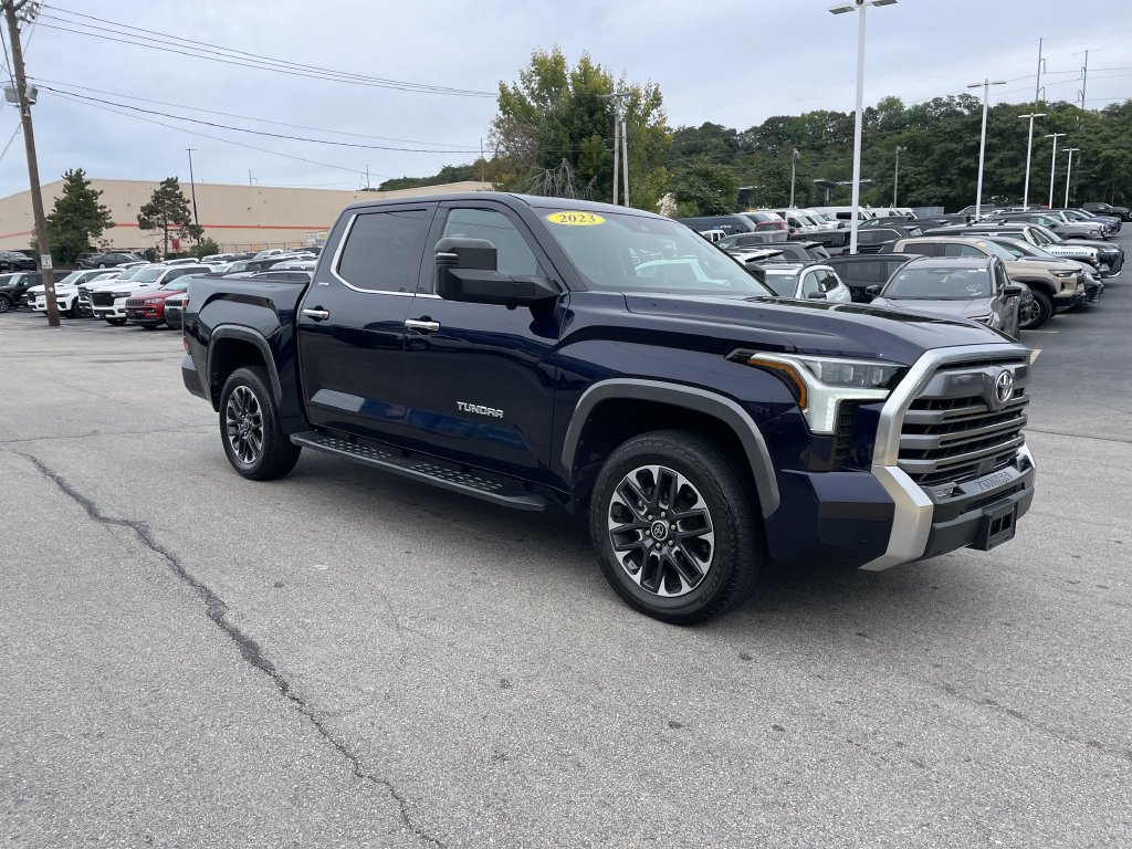 Used 2023 Toyota Tundra Limited AWD/4WD image 6