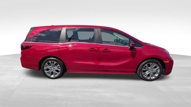 Used 2025 Honda Odyssey Touring image 8