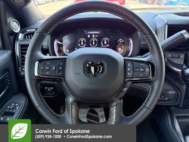 Used 2025 RAM 2500 Limited AWD/4WD image 23