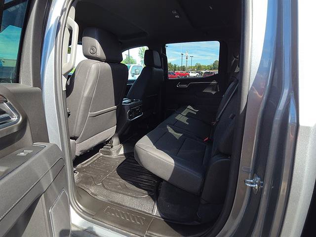 Used 2026 GMC Sierra 1500 SLT w/ SLT Premium Package AWD/4WD image 17