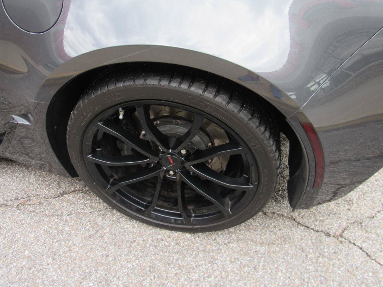 Used 2018 Chevrolet Corvette Grand Sport RWD image 15