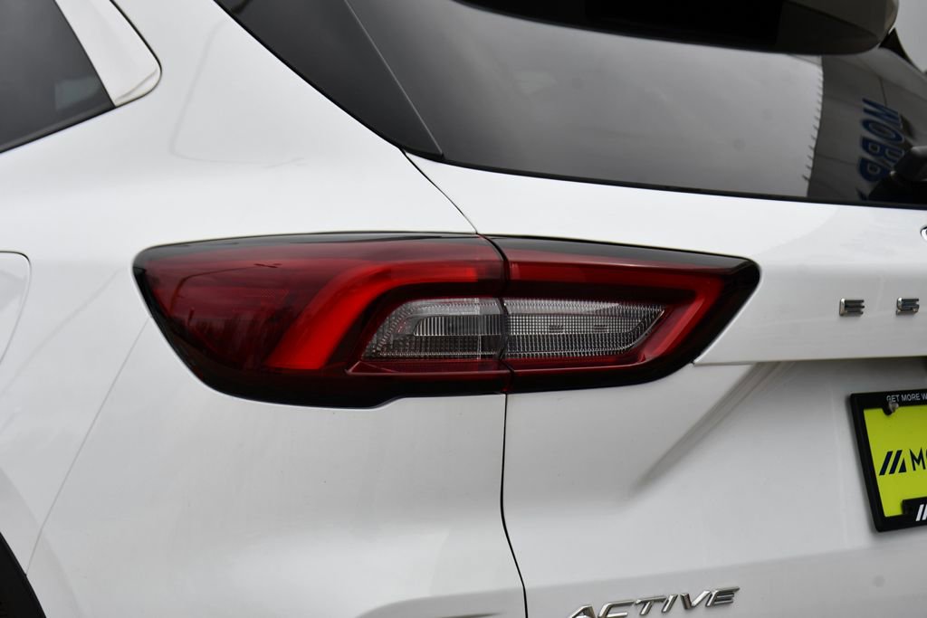 Used 2023 Ford Escape Active image 38