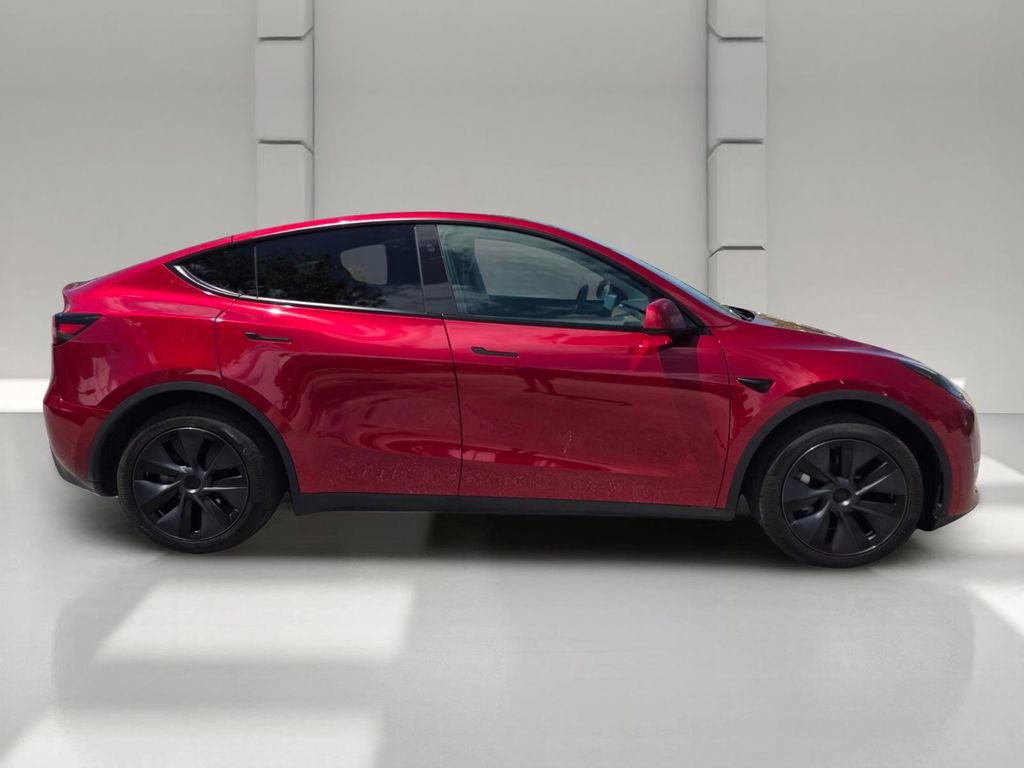 Used 2024 Tesla Model Y Long Range image 5