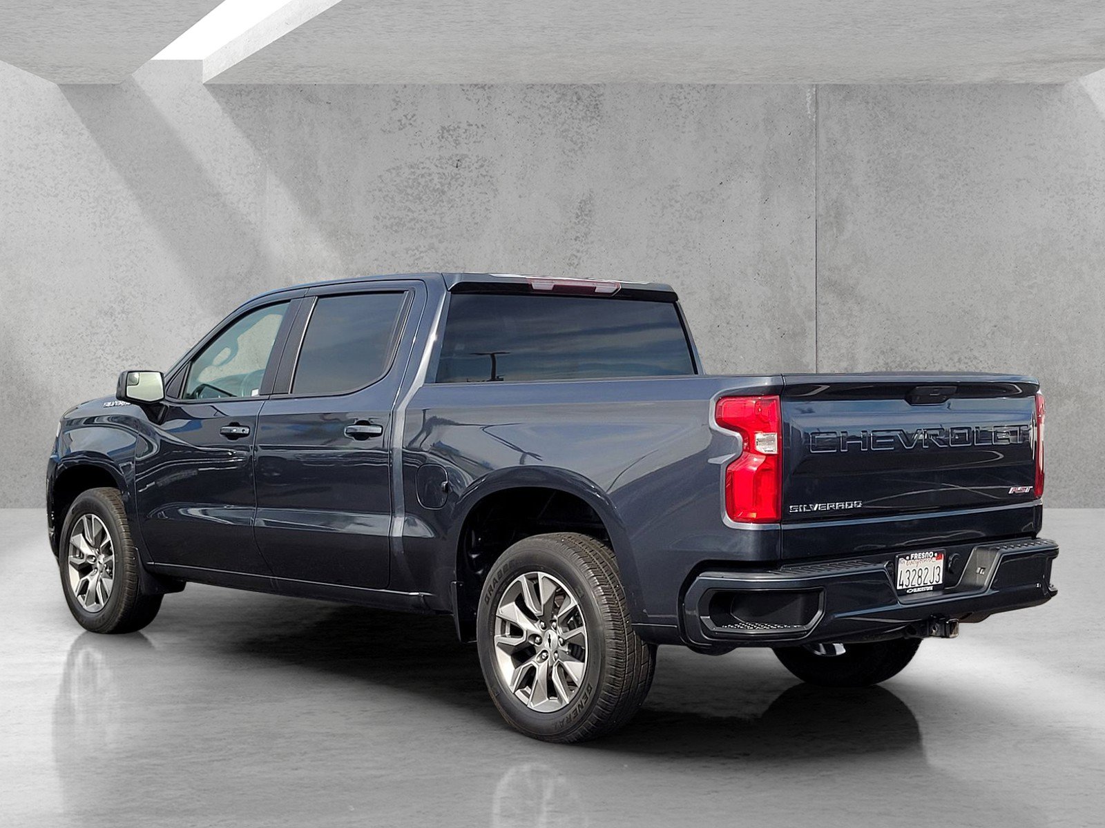 Used 2022 Chevrolet Silverado 1500 RST image 6