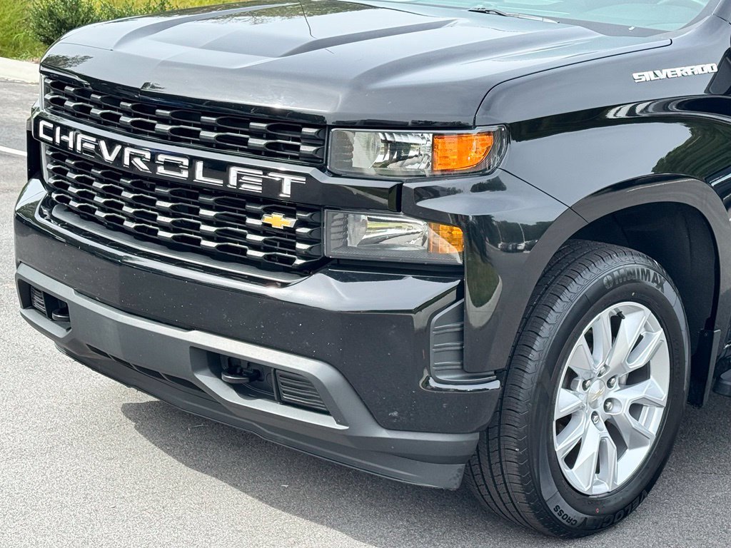 Used 2022 Chevrolet Silverado 1500 Custom AWD/4WD image 28
