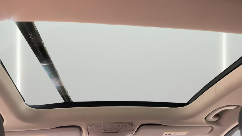 Used 2019 Mercedes-Benz GLC 300 4MATIC image 13