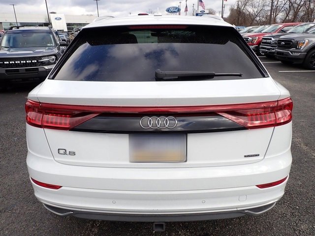 Used 2019 Audi Q8 Premium w/ Convenience Package image 4