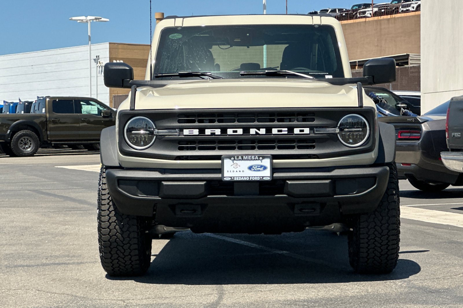 New 2026 Ford Bronco 4-Door w/ Sasquatch Package AWD/4WD image 8