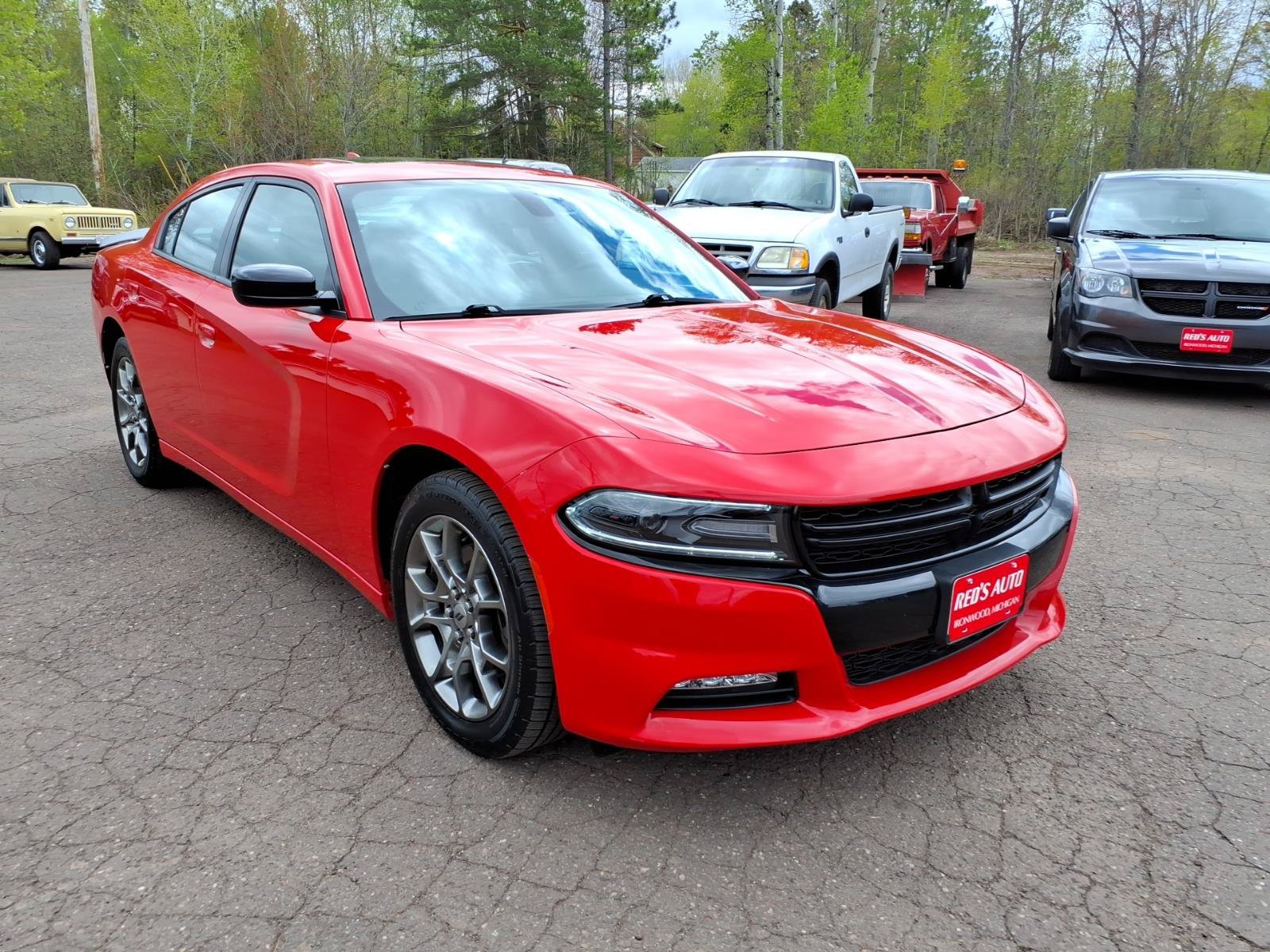 Used 2017 Dodge Charger SXT w/ AWD Plus Group image 8