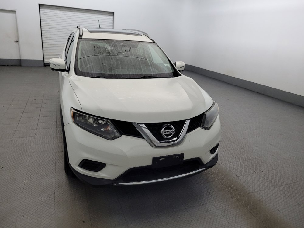 Used 2016 Nissan Rogue SV w/ SV Premium Package AWD/4WD image 14