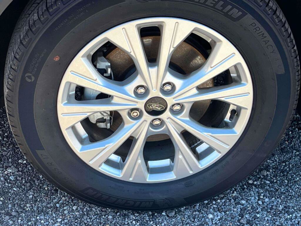 Used 2023 Ford Escape Active w/ Tech Pack #2 FWD image 15