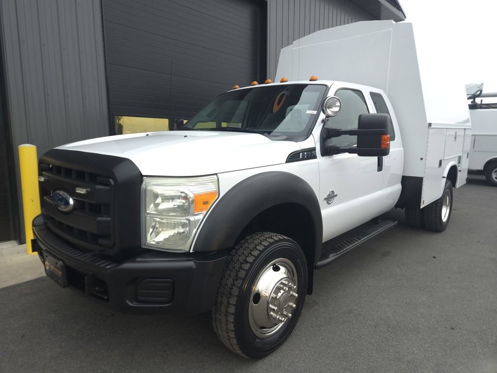 Used 2011 Ford F550 4x4 SuperCab Super Duty w/ Payload Upgrade Pkg image 2