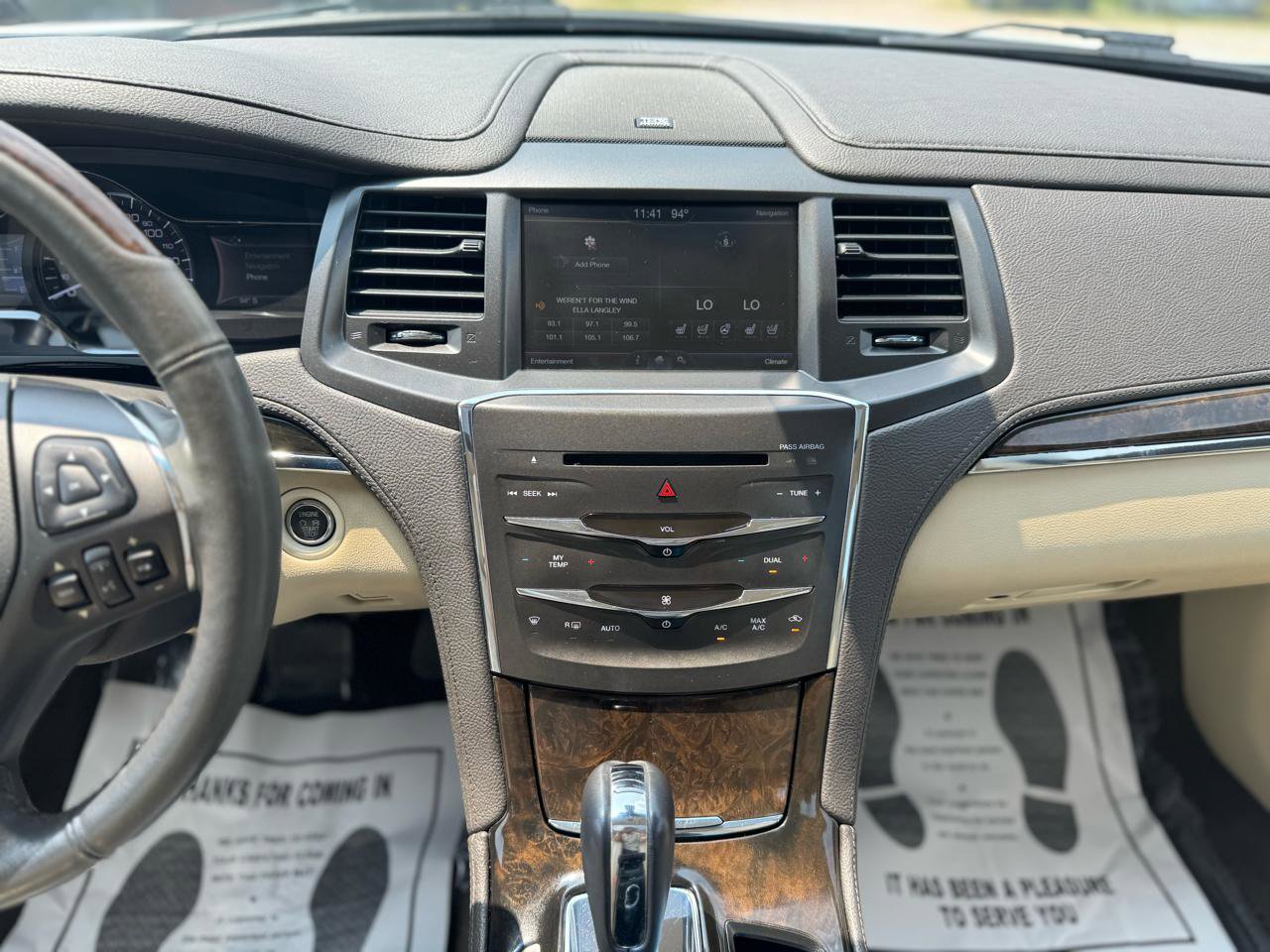 Used 2014 Lincoln MKS AWD w/ Equipment Group 101A image 32