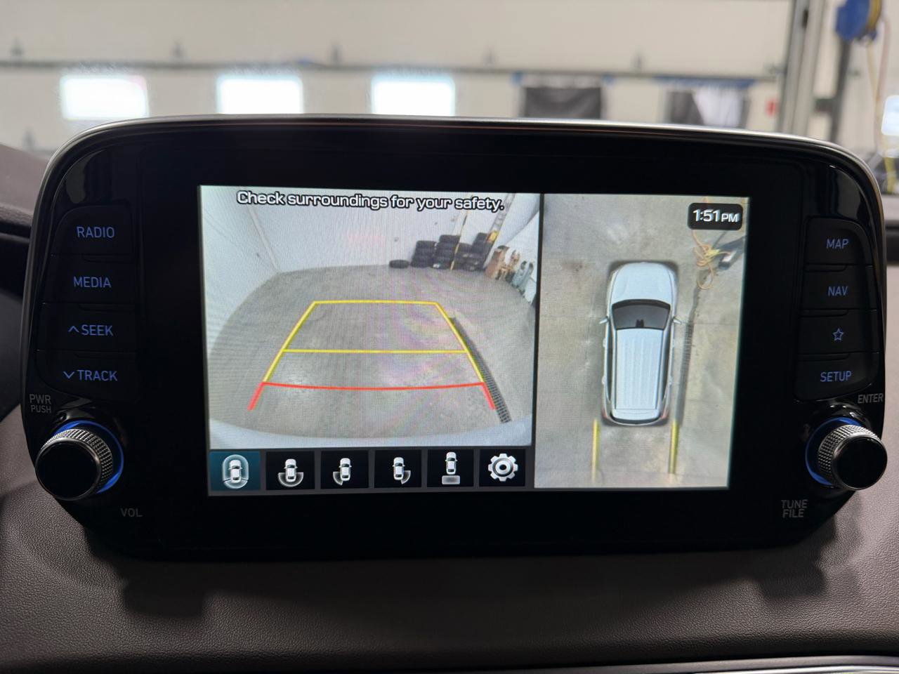 Used 2019 Hyundai Santa Fe Limited AWD/4WD image 18