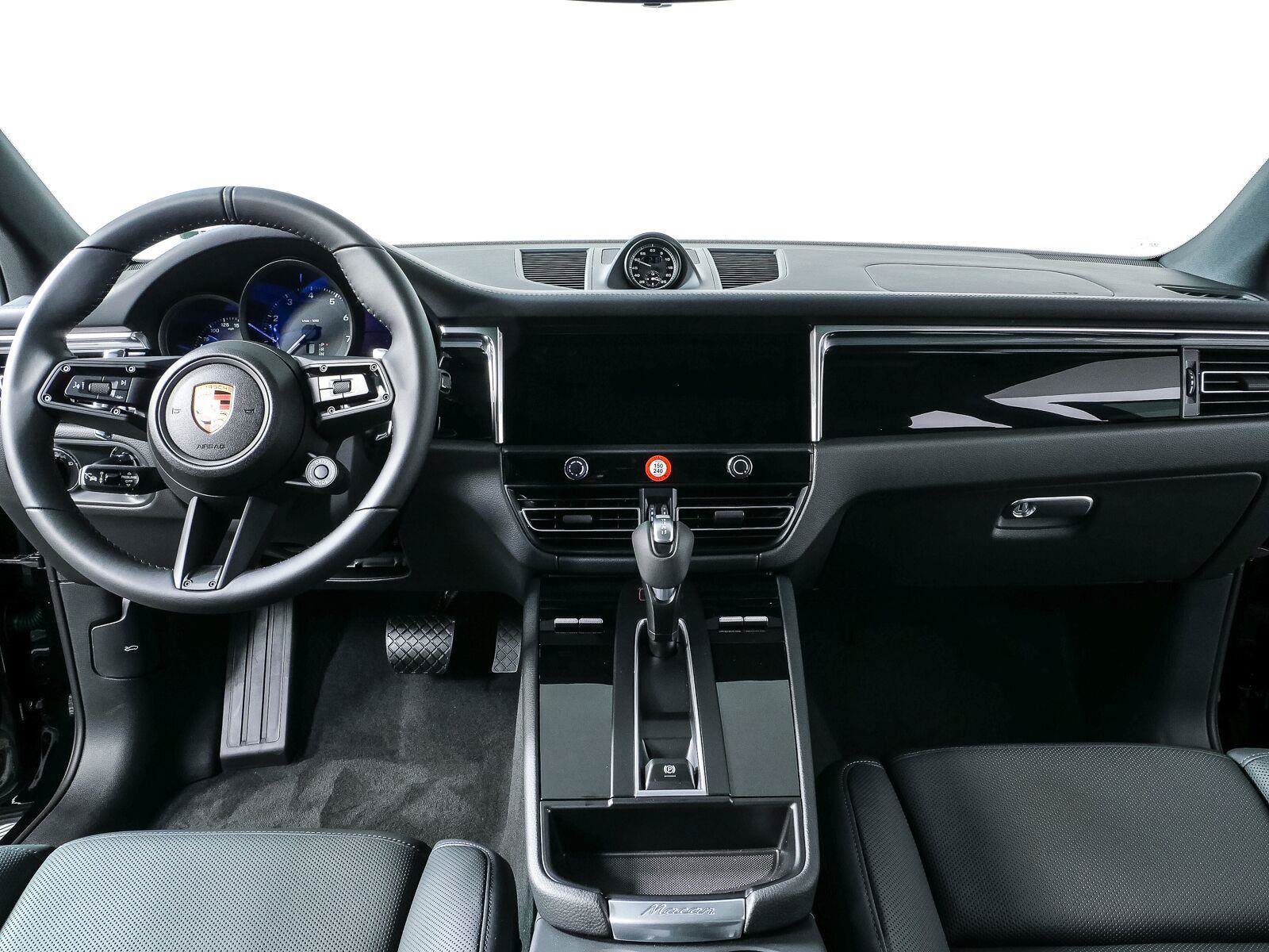 New 2026 Porsche Macan Turbo AWD/4WD image 20