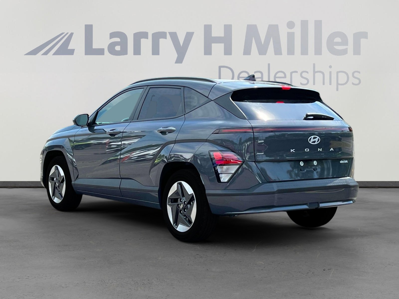 New 2025 Hyundai Kona SEL image 5